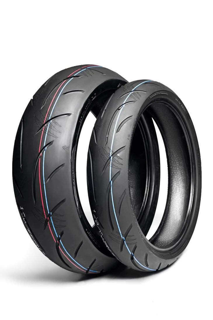 মোটরসাইকেল ক্রীড়া / শহর রিয়ার টায়ার 200 / 55ZR17